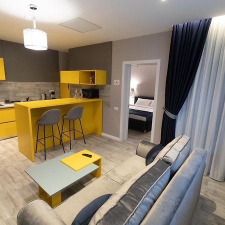 Omnia Apartments Iasi Extérieur photo
