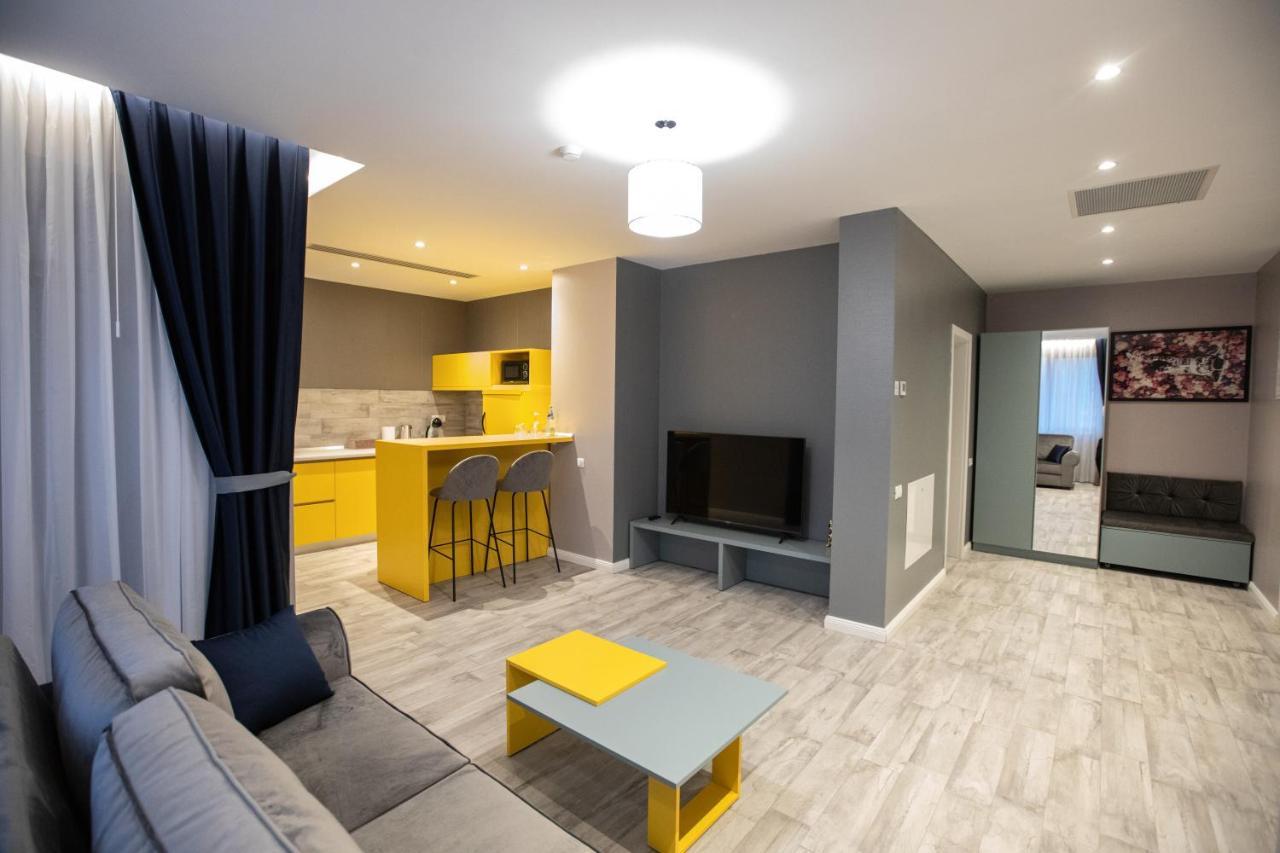 Omnia Apartments Iasi Extérieur photo