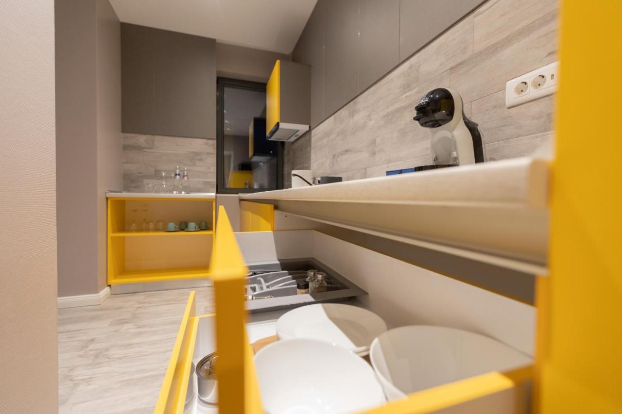 Omnia Apartments Iasi Extérieur photo