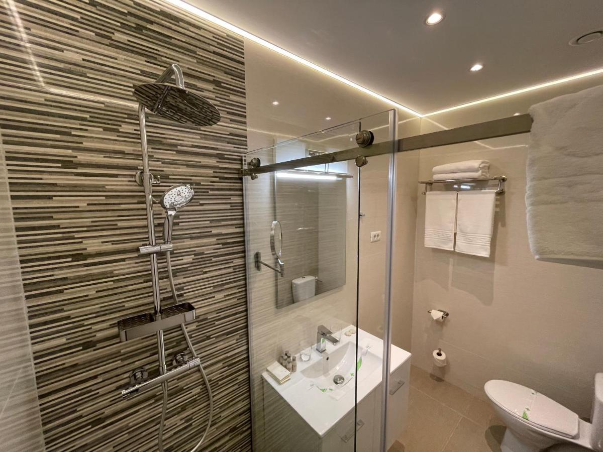 Omnia Apartments Iasi Extérieur photo